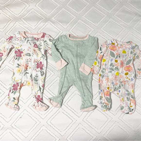 cloud island Pajamas Cloud Island And Carters Baby Girl Newborn M Footie Pajamas Sleepers